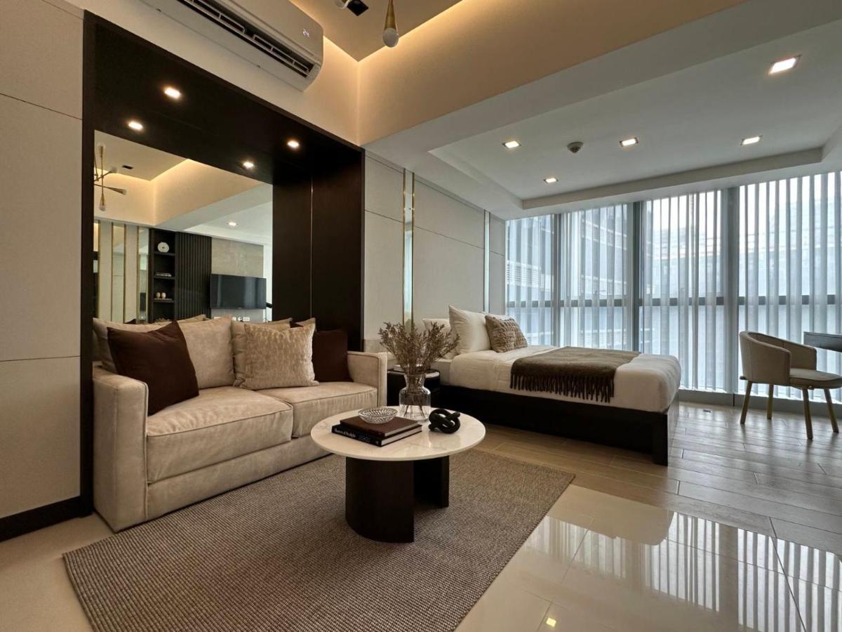 Uptown Parksuites Bgc Taguig Kültér fotó