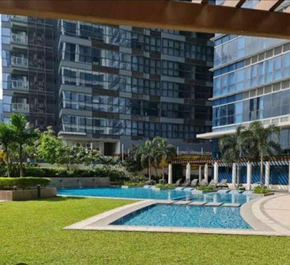 Uptown Parksuites Bgc Taguig Kültér fotó